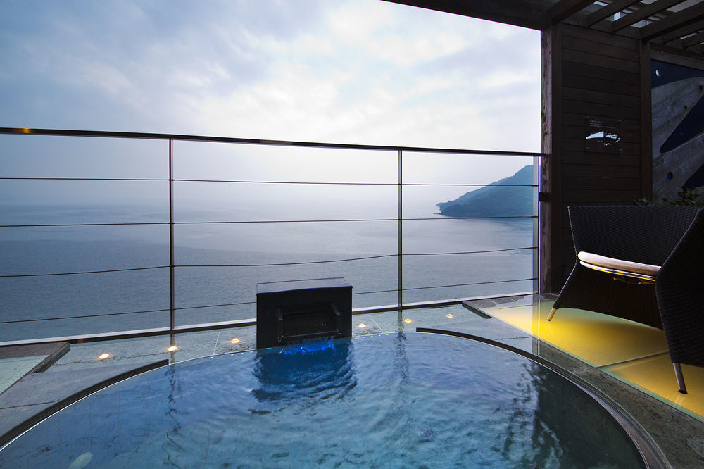โฮเต็ล โอฟุเตอิ Hotel ฟุกุยามะ ภายนอก รูปภาพ