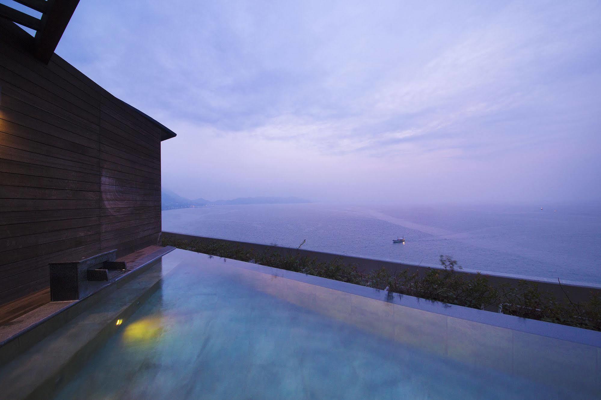 โฮเต็ล โอฟุเตอิ Hotel ฟุกุยามะ ภายนอก รูปภาพ