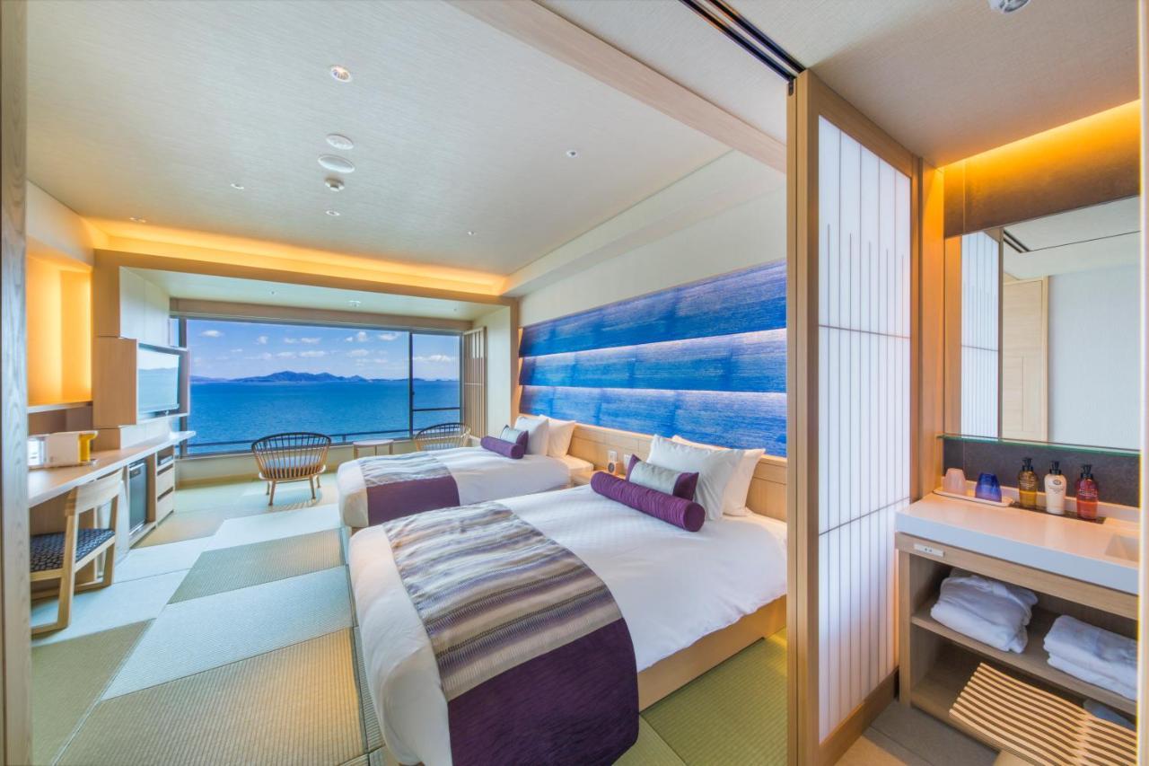 โฮเต็ล โอฟุเตอิ Hotel ฟุกุยามะ ภายนอก รูปภาพ
